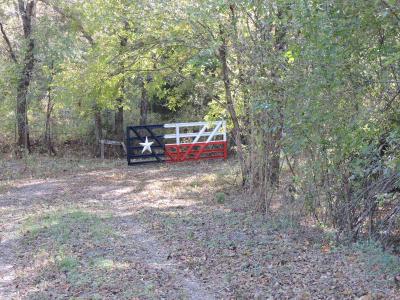 330 County Road 2975, Windom, Texas 75492, USA