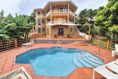 Paradise Poolside (Pet Friendly) - Ground Floor, Westerhall Heights, Westerhall, St.David West Indies, Grenada