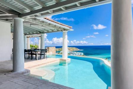 Iconic 4 Bedroom Oceanfront Oyster Pond Villa For Sale, Simpson Bay, Sint Maarten