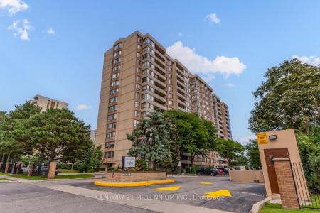 5 LISA STREET, Brampton, Ontario L6T 4T4, Canada