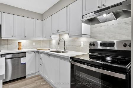 72 MAIN STREET E, Port Colborne, Ontario L3K 5Z8, Canada