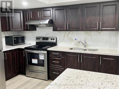 13 FRAMPTON ROAD, Brampton (northwest Brampton), Ontario L7A 4C9, Canada