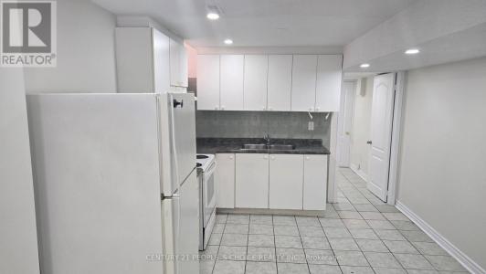 38 GORERIDGE CRESCENT, Brampton (bram East), 온타리오주 L6P 1P1, 캐나다