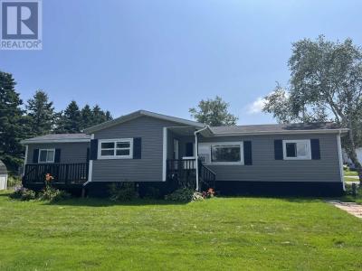 20 HERITAGE DRIVE, Cornwall, Prince Edward Island C0A 1H5, Canada