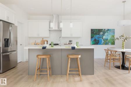 4572 CHEGWIN WYND SW, Edmonton, Alberta T6W 4M6, Kanada