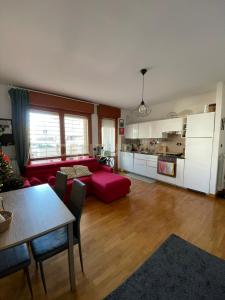 via Giuseppe De Santis, Roma, Lazio 00141, Itália