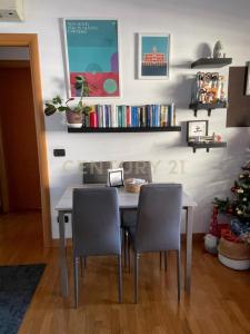 via Giuseppe De Santis, Roma, Lazio 00141, Itália