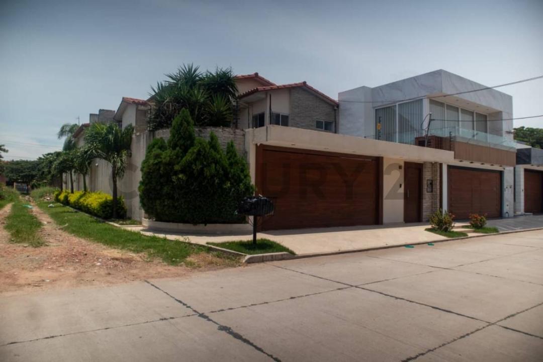 Barrio Las Palmitas , Norte, Santa Cruz 00001, ボリビア