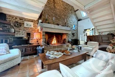 St Ave, Bretagne 56890, France