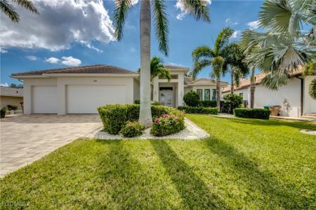 818 Montclaire Court, Cape Coral, Florida 33904