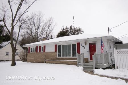605 Hut West Dr, Flushing, Michigan 48433, USA