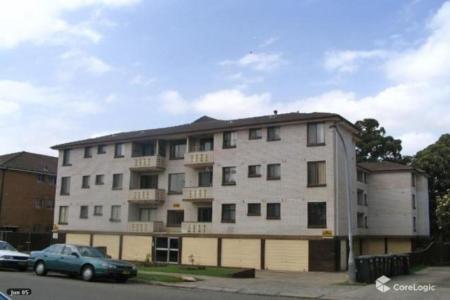 1/8-10 Goulburn Street, Liverpool, NSW 2170, Australia