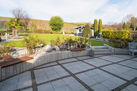 Gau-bischofsheim, Rheinland-Pfalz 55296, Germany