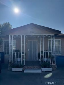 860 W 73rd St., Los Angeles, California 90044, USA