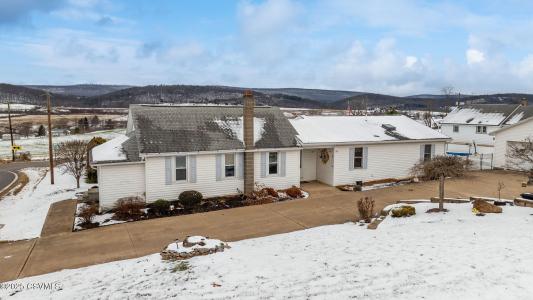 7270 Schoolhouse Road, Berwick, Pennsylvania 18603, USA