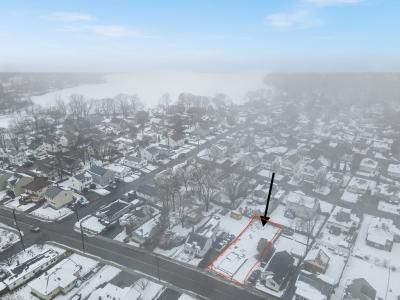 133 Lake Street, Waltham, Massachusetts 02451