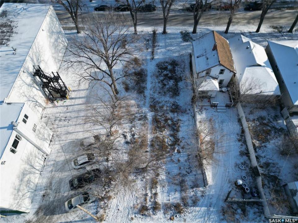 1108 RETALLACK STREET, Regina, Saskatchewan S4T 2H5, Canada