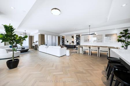 455 WELLINGTON STREET W, Toronto, Ontario M5J 2R2, Canada