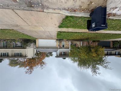 5011 Thorncroft, Royal Oak, Michigan 48073, USA