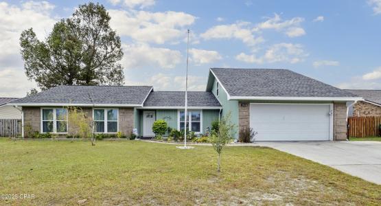 7510 Melody Lane, Panama City, Florida 32404, USA