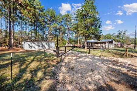 215 Marshall Ln, Hemphill, Texas 75948, USA