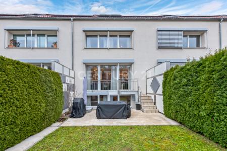 Stuttgart, Baden-Württemberg 70329, Germany