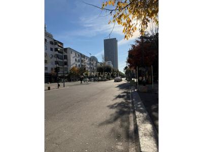 Bulevardi Zogu i Parë, Tirana, Albania