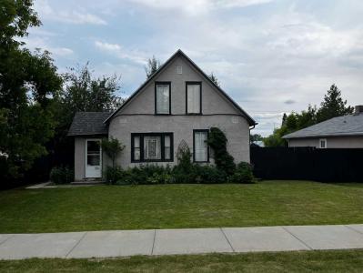 4621 5 AVENUE, Edson, Alberta T7E 1C6, Canada