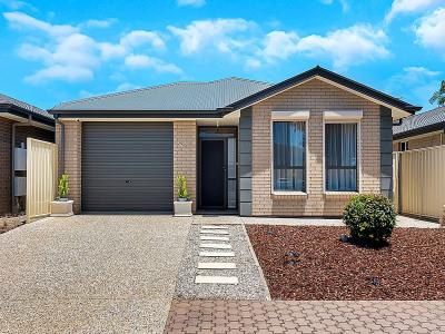 32 Oxford Avenue, Salisbury Heights, SA 5109, Australia