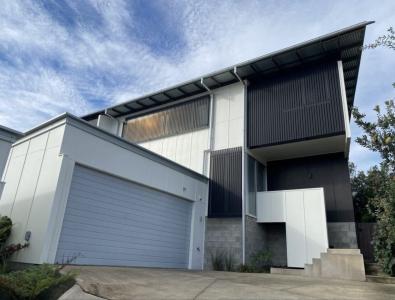 1/10 Sobraon Street, Sunrise Beach, QLD 4567, Australia