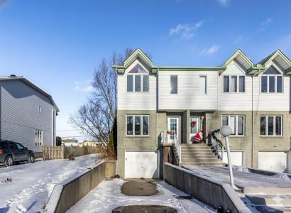 33  Rue René-Émard, L'Île-Perrot, Quebec J7V 8V4, Canadá
