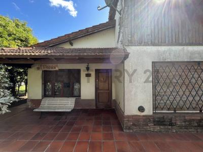 15 entre 58 y 60 , Ensenada, GBA Sur 00001, Argentina