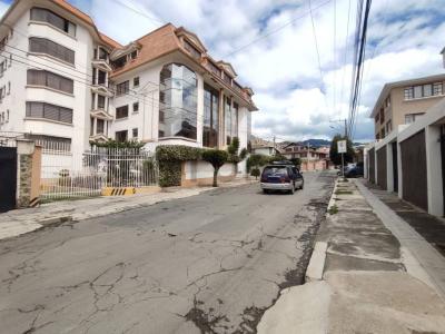 Edificio “Reyna Verónica” calle Braulio Vera , Irpavi, La Paz 00001, 볼리비아