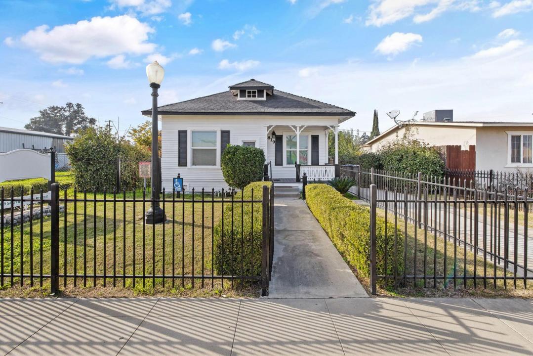819 S Bridge Street, Visalia, 加利福尼亚州 93277, 美国