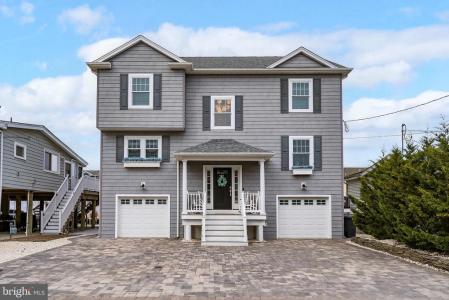 56 Nancy Drive, Manahawkin, NJ 08050, USA