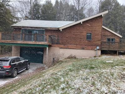 222 Aspen Ln, Windber, Pennsylvania 15963, USA