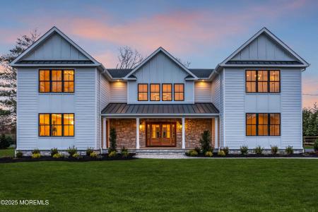 69 Winding Way, Little Silver, NJ 07739, USA