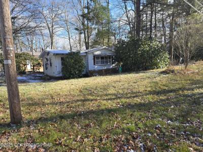 7 Fern Street, Lake Harmony, Pennsylvania 18624, Estados Unidos