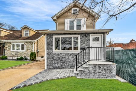 129 Sheridan Ave, Williston Park, NY 11596, USA