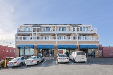 348 Rantoul Street Unit 202, Beverly, Massachusetts 01915, USA