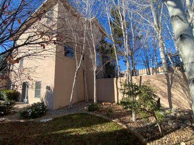 6040 Club House Drive, Farmington, NM 87402, USA