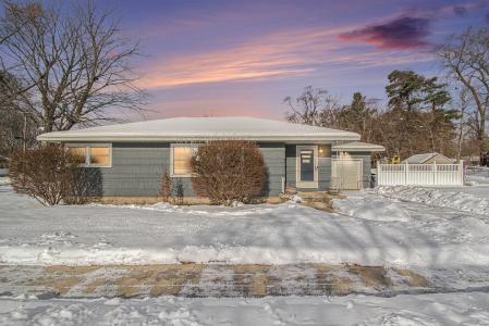 409 South Street, Spring Lake, Michigan 49456, USA