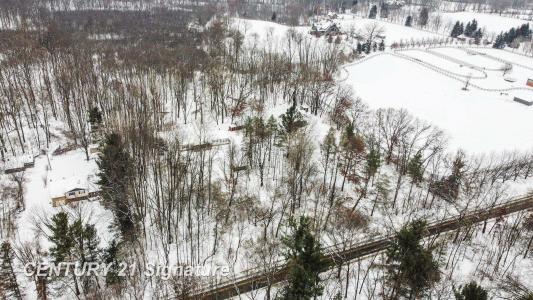 11401/11425 Hibner, Hartland Twp, Michigan 48353, USA