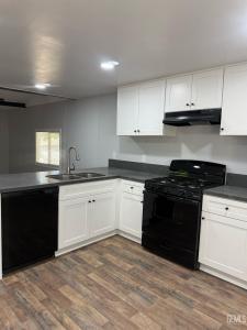 4121 Balboa Street, Lake Isabella, California 93240, USA