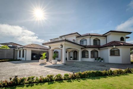 Daniel Flores , San Isidro Del General Pérez Zeledón, San José 00001, Costa Rica