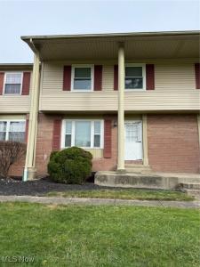 193 Surrey Lane, Canfield, Ohio 44406