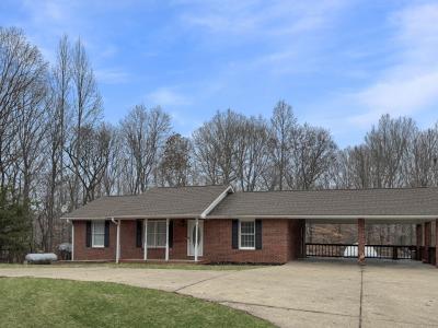 223 Twin Oaks Rd, Dover, Tennessee 37058