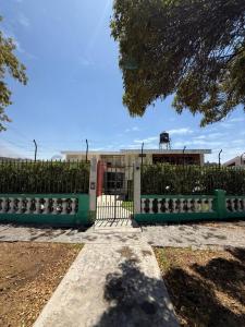 Av. Bolognesi , Arequipa, Arequipa 00001, Peru