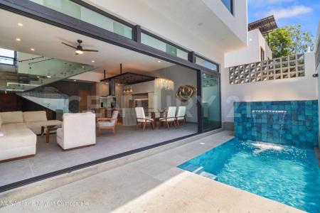 Lago del Oso 158,, Puerto Vallarta, Jalisco 48312, Mexico