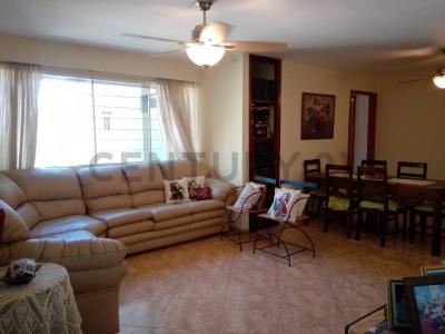 Calle Guadalajara, El Paraiso Caracas Conjunto Res. Plaza Pinar No.N18R-Rojo nivel Azulejo Torre Norte Piso 18, Caracas, Distrito Capital 1020, Venezuela